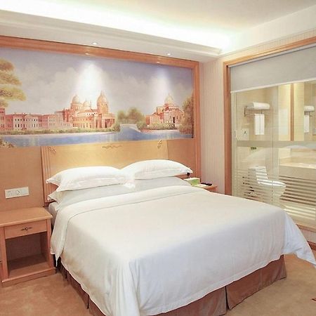 Vienna Hotel Qingyuan Yingde Guangming Road Exterior foto